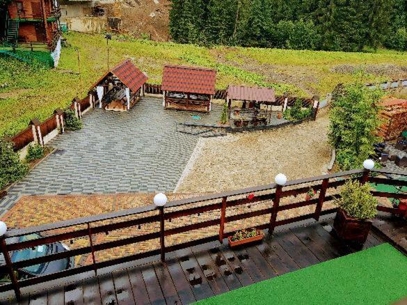 Zdybanka Hotel Bukovel Luaran gambar