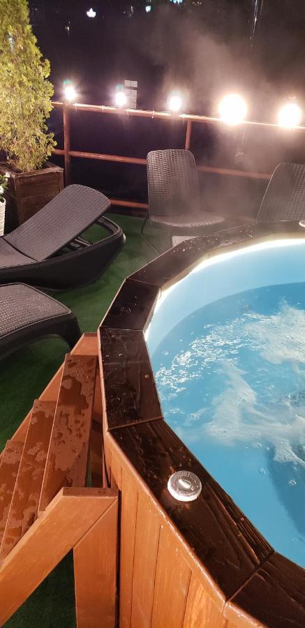 Zdybanka Hotel Bukovel Luaran gambar