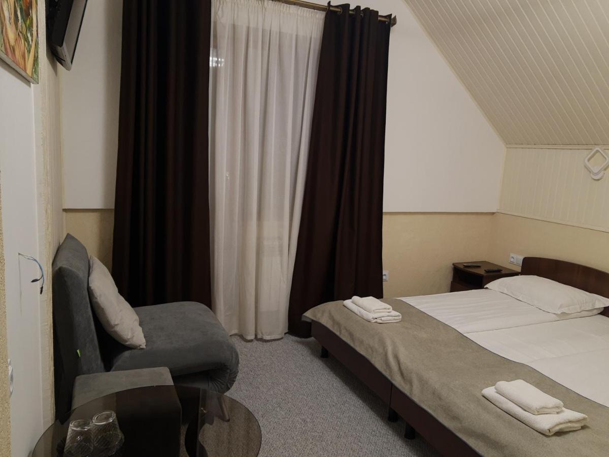 Zdybanka Hotel Bukovel Luaran gambar