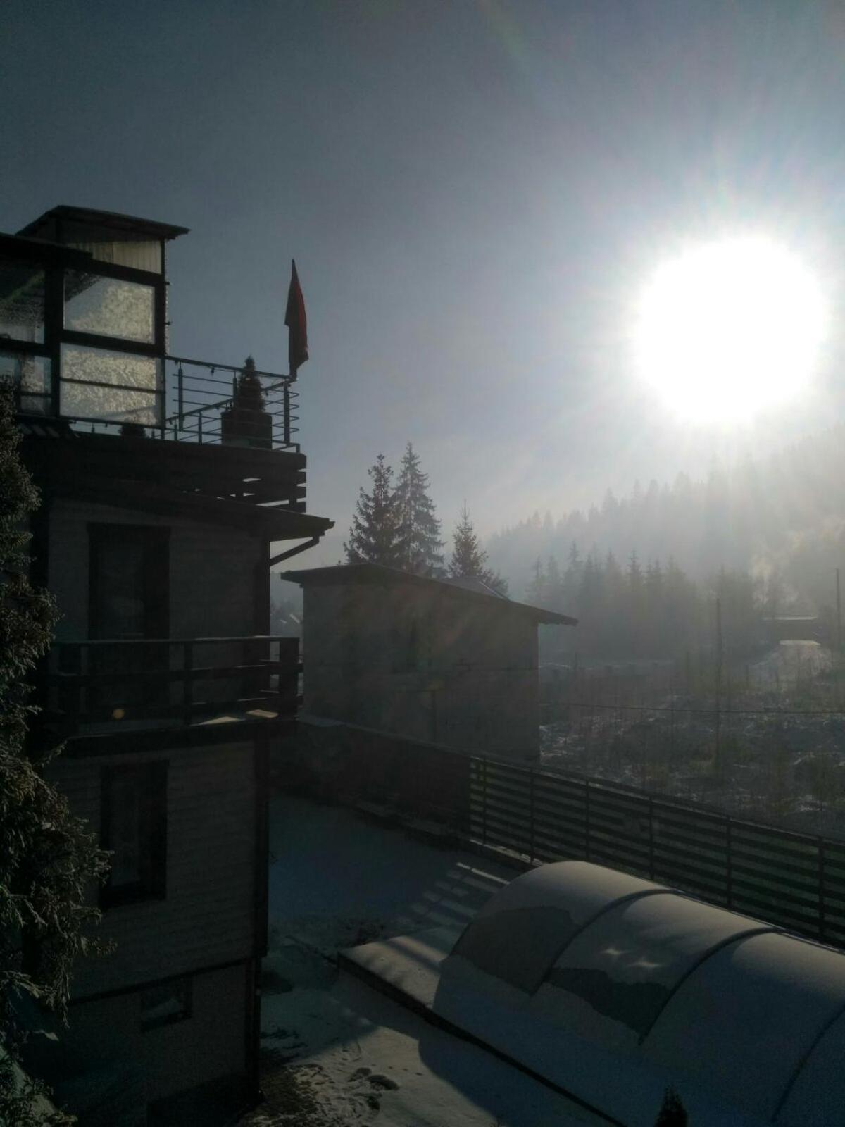 Zdybanka Hotel Bukovel Luaran gambar