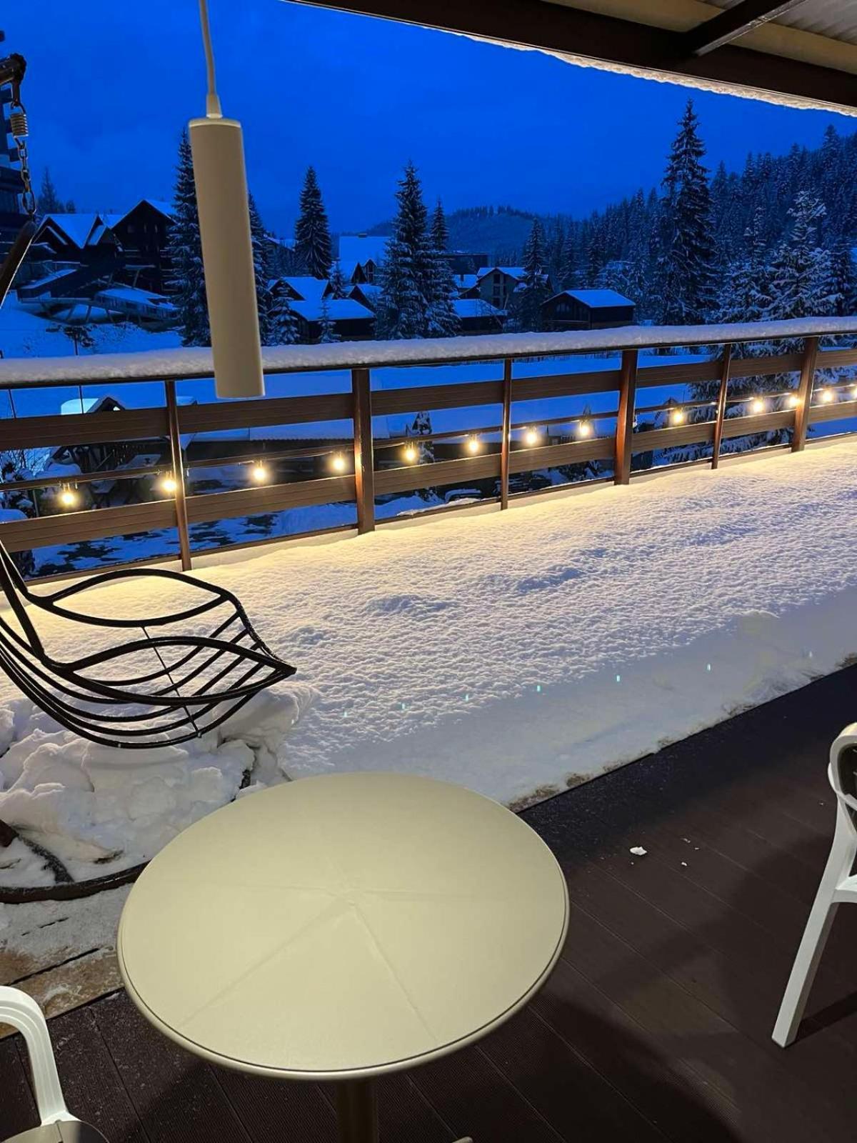 Zdybanka Hotel Bukovel Luaran gambar