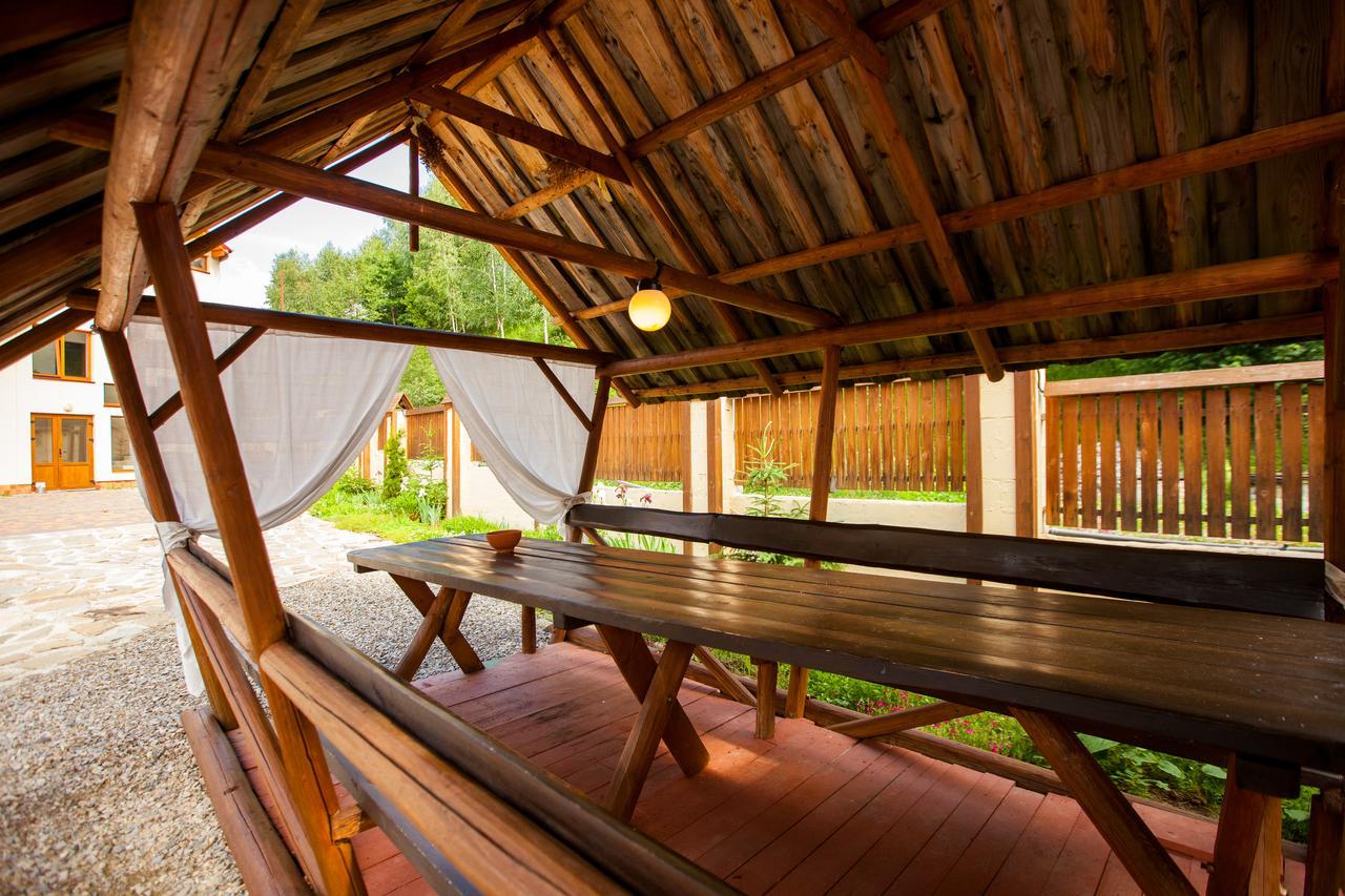 Zdybanka Hotel Bukovel Luaran gambar
